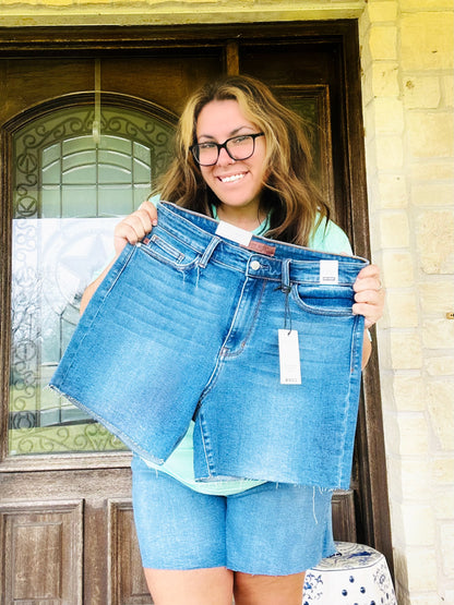 Judy Blue’s Daisy Shorts